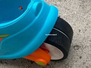 porteur enfant scooter avec roues silencieuses