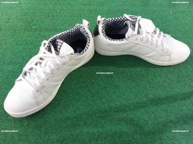 Chaussure LeCoq sportif en cuir  blanc à lacets et doublure origi