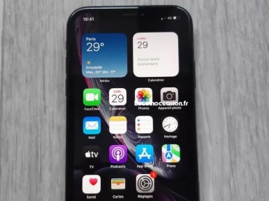 Iphone XR 64GB ( comme neuf )