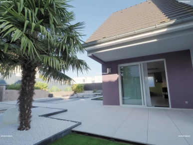 Villa contemporaine de 158 m2 avec piscine accès terrasse