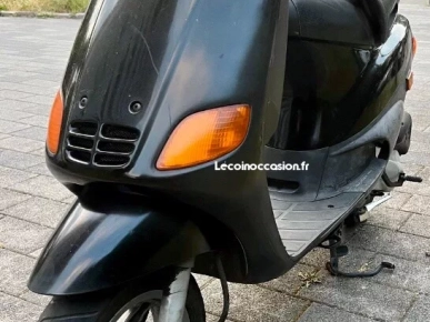 Piaggio Moto Scooter Zip SSL 50