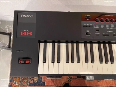 Roland Workstation FA08