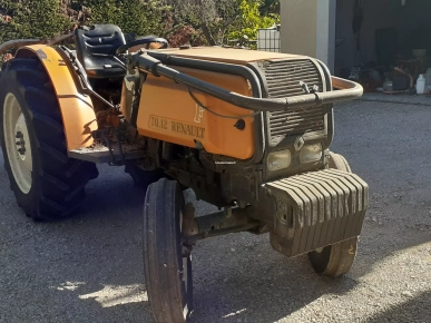 Vends tracteur agricole Renault 70/12