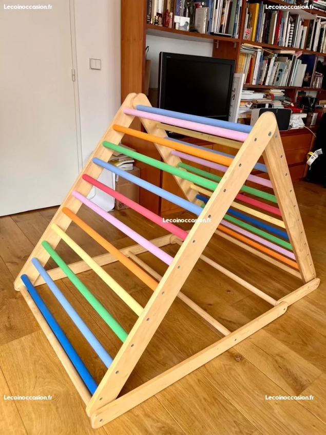 Triangle de Pikler Montessori