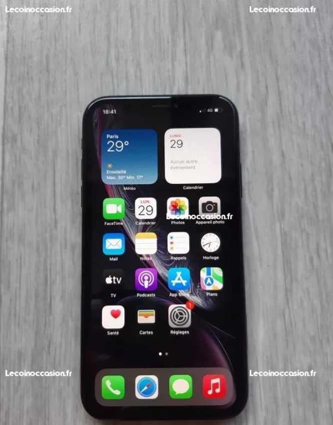 Iphone XR 64GB ( comme neuf )