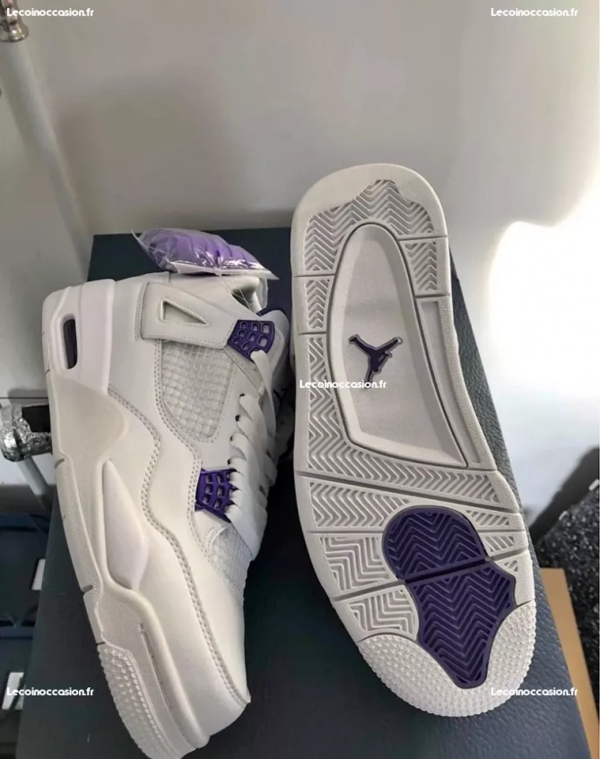 Air Jordan 4 Metalic Purple